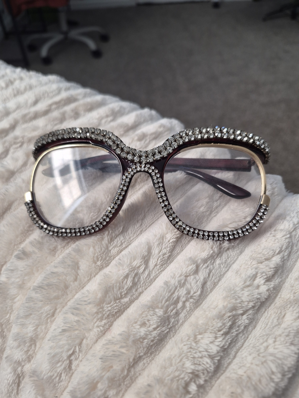 Rhinestone Embellished Burgundy / Wine Red Oversized Glasses